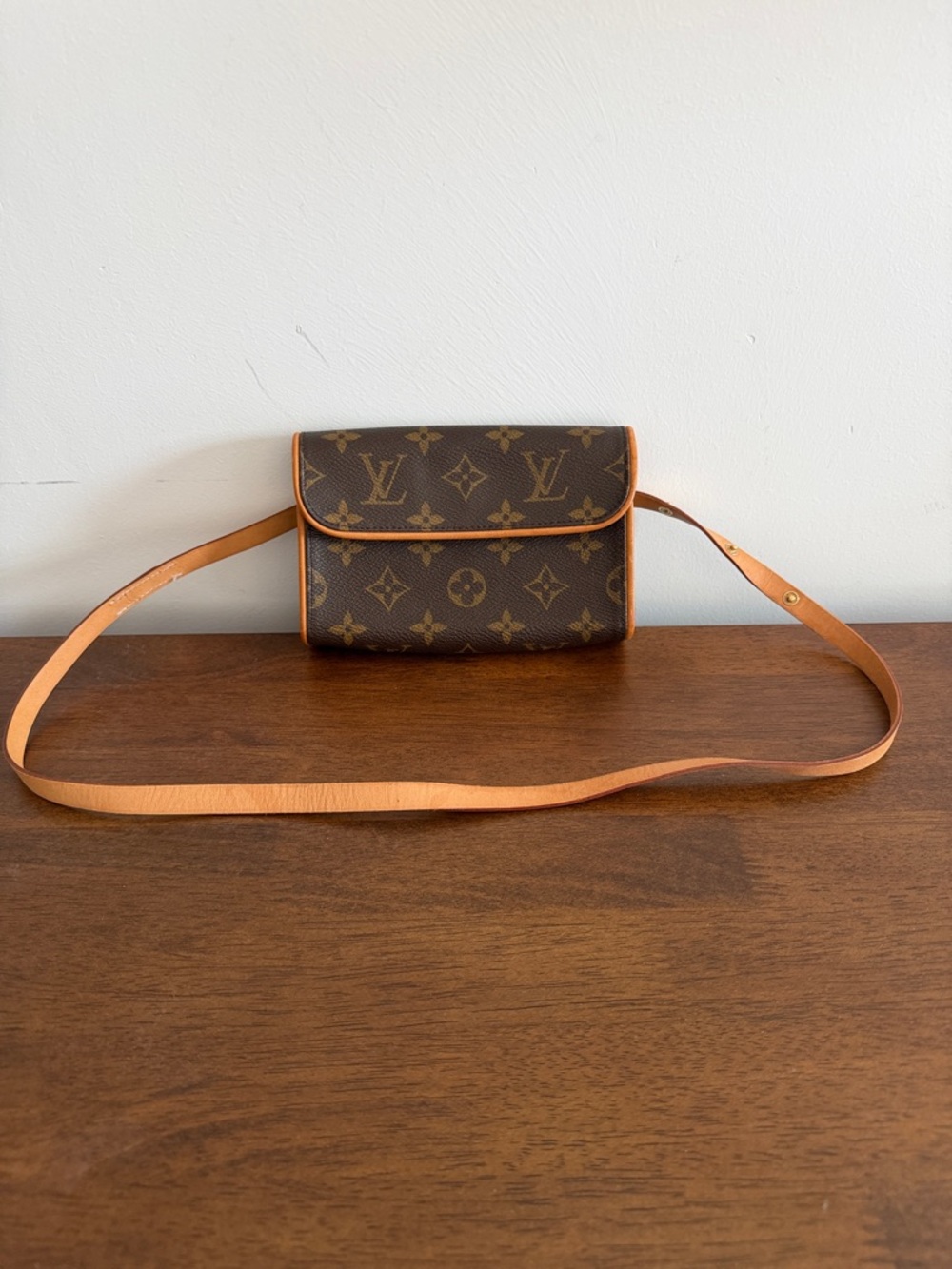 Louis Vuitton Monogram Crossbody in Brown with Vachetta Trim